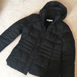 NEW AND RARE Women’s Puffer Winter Coat w/Hood